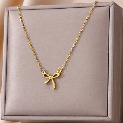 Bow Necklace